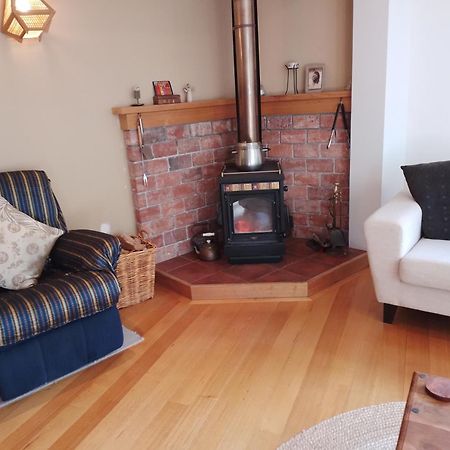 Bed and Breakfast Birds Eyes Te Awanga Esterno foto
